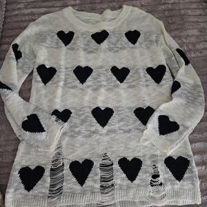 NWOT Heart Patterned Black and Cream Sweater